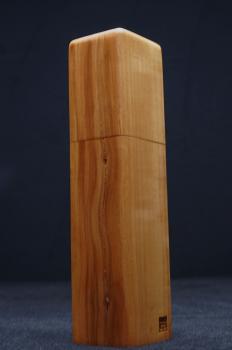 Pfeffermühle Holz Handarbeit Rinde Urig Apfel - CP1801376