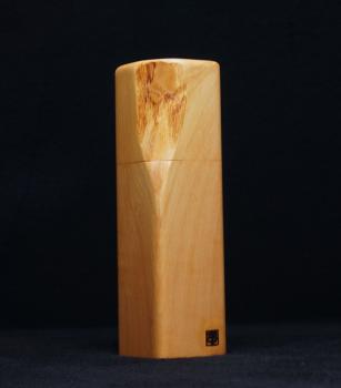 Pfeffermühle Holz Handarbeit Rinde Urig Apfel - CP1801379