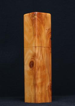 Pfeffermühle Holz Handarbeit Rinde Urig Apfel - CP1801383
