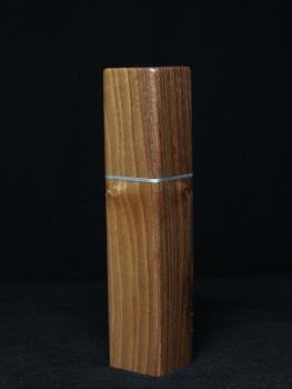 Pfeffermühle Holz Handarbeit Rinde Urig Walnuss - CP1801425