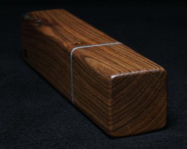 Pfeffermühle Holz Handarbeit Rinde Urig Walnuss - CP1801425