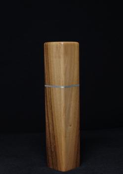 Pfeffermühle Holz Handarbeit Rinde Urig Walnuss - CP1801430