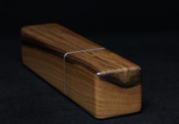 Pfeffermühle Holz Handarbeit Rinde Urig Walnuss - CP1801432