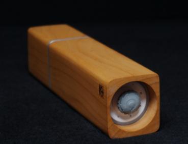 Pfeffermühle Holz Handarbeit Rinde Urig Apfel - CP1801439