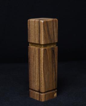 Preview: Pfeffermühle Holz Handarbeit Walnuss Gold Urig Rinde - CP1801449