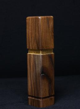 Preview: Pfeffermühle Holz Handarbeit Walnuss Gold Urig Rinde - CP1801452