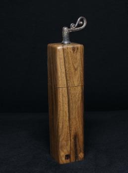 Pfeffermühle Holz Handarbeit Urig Handgefertigt Walnuss - CP1801472
