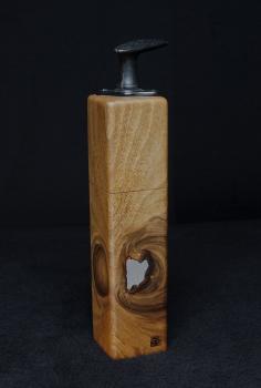 Pfeffermühle Holz Handarbeit Urig Handgefertigt Walnuss - CP1801477