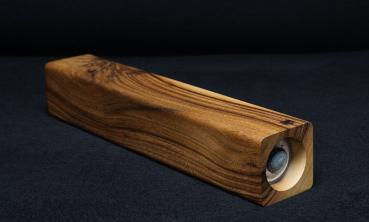 Pfeffermühle Holz Handarbeit Rinde Urig Walnuss - CP1801519