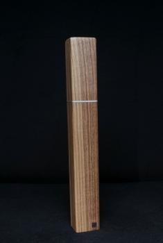 Pfeffermühle Holz Handarbeit Rinde Urig Walnuss - CP1801541