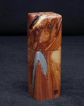 Pfeffermühle Holz Hndaarbeit Natur Handarbeit Zwetschge - CP1801572