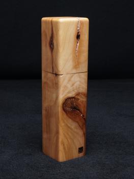 PPfeffermühle Holz Handarbeit Rinde Urig Apfel - CP1801585