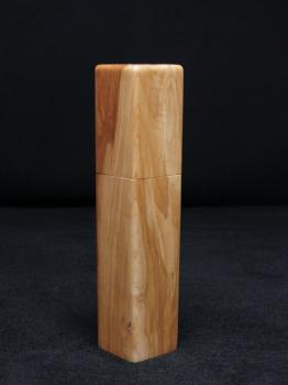 Preview: Pfeffermühle Holz Handarbeit Rinde Urig Apfel - CP1801587