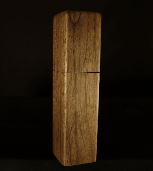 Chilimühle Holz Handarbeit Walnuss Handgefertigt - CP1801362