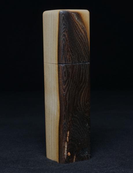 Pfeffermühle Holz Handarbeit Rinde Urig Walnuss - CP1801368