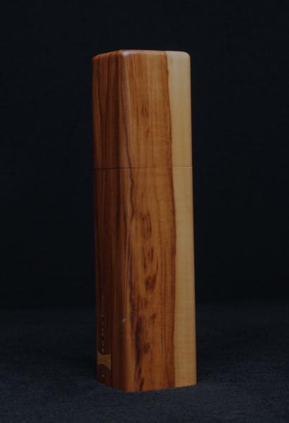 Pfeffermühle Holz Handarbeit Rinde Urig Apfel - CP1801378