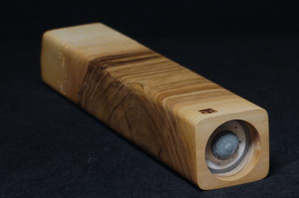 Pfeffermühle Holz Handarbeit Groß Rinde Walnuss - CP1801394