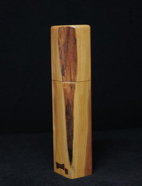 Pfeffermühle Holz Handarbeit Urig Mirabelle - CP1801420