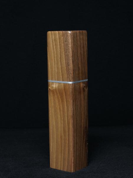 Pfeffermühle Holz Handarbeit Rinde Urig Walnuss - CP1801425