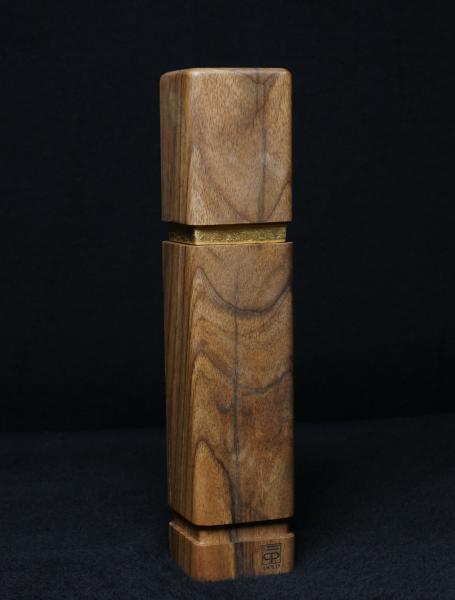 Pfeffermühle Holz Handarbeit Walnuss Gold Urig Rinde - CP1801451