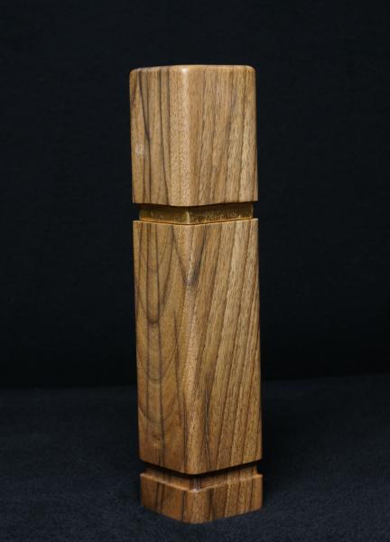 Pfeffermühle Holz Handarbeit Walnuss Gold Urig Rinde - CP1801451