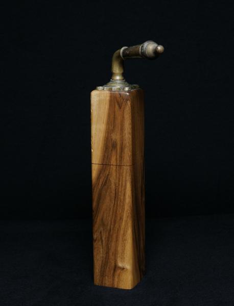 Pfeffermühle Holz Handarbeit Urig Handgefertigt Walnuss - CP1801471