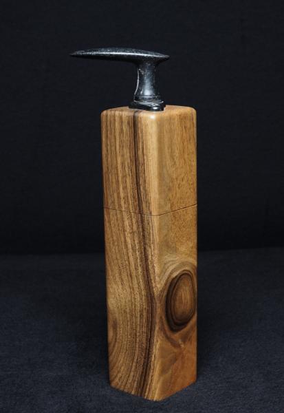 Pfeffermühle Holz Handarbeit Urig Handgefertigt Walnuss - CP1801477