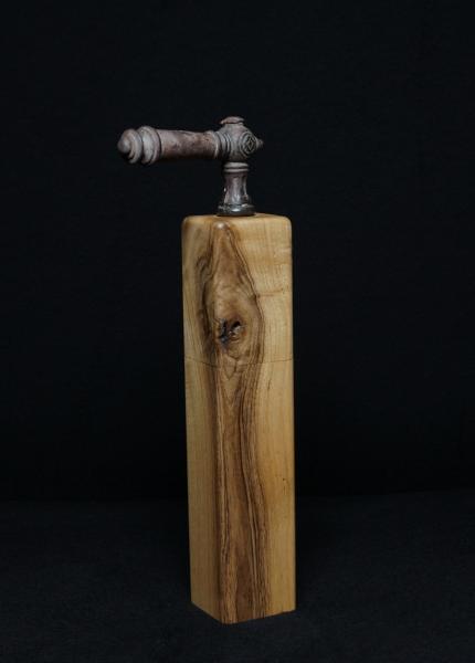 Pfeffermühle Holz Handarbeit Urig Handgefertigt Walnuss - CP1801478