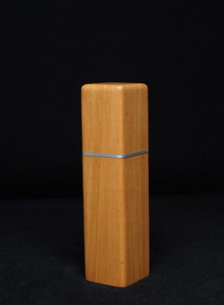 Pfeffermühle Holz Handarbeit Rinde Urig Apfel - CP1801507