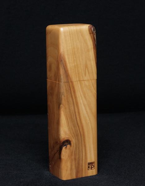 Pfeffermühle Holz Handarbeit Rinde Urig Apfel - CP1801511