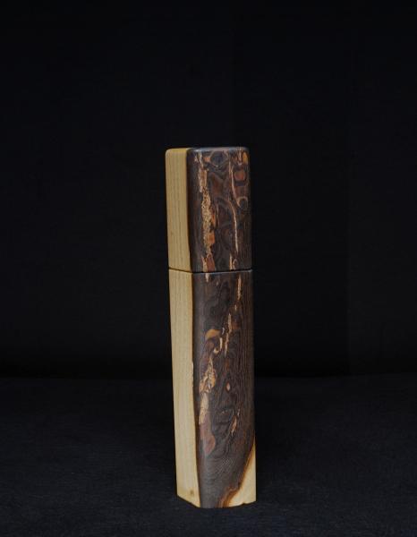 Pfeffermühle Holz Handarbeit Rinde Urig Walnuss - CP1801526