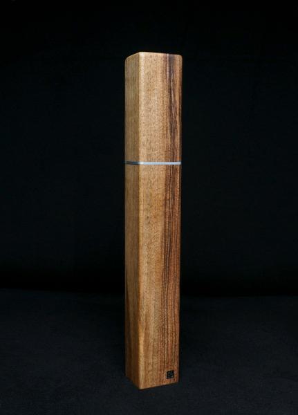 Pfeffermühle Holz Handarbeit Rinde Urig Walnuss - CP1801539