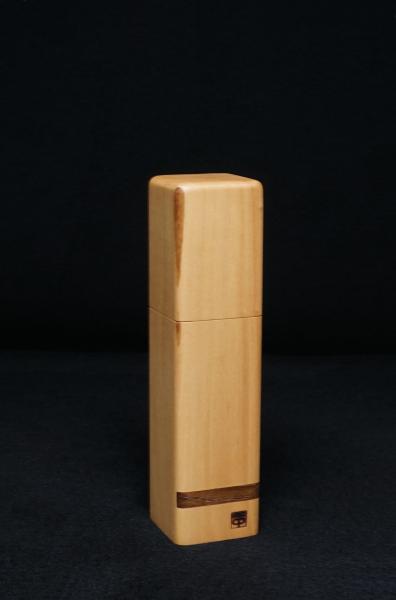 Pfeffermühle Holz Handarbeit Rinde Urig Apfel - CP1801546