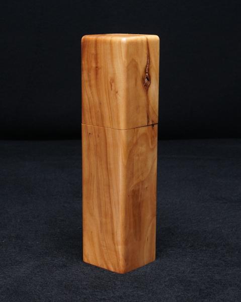 Pfeffermühle Holz Handarbeit Rinde Urig Apfel - CP1801585