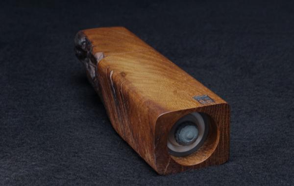 Pfeffermühle Holz Handarbeit Eiche Handgefertigt - CP1590/52